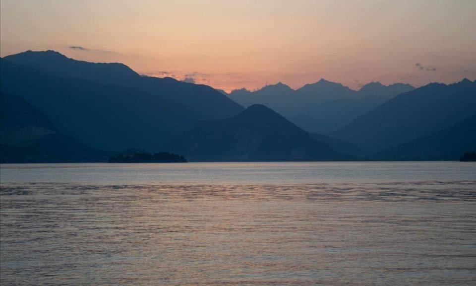 Little Suite Near Lake แวร์บาเนีย ภายนอก รูปภาพ